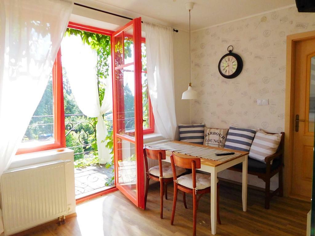 Apartmany Ruprechtov Hroznetin Exterior photo