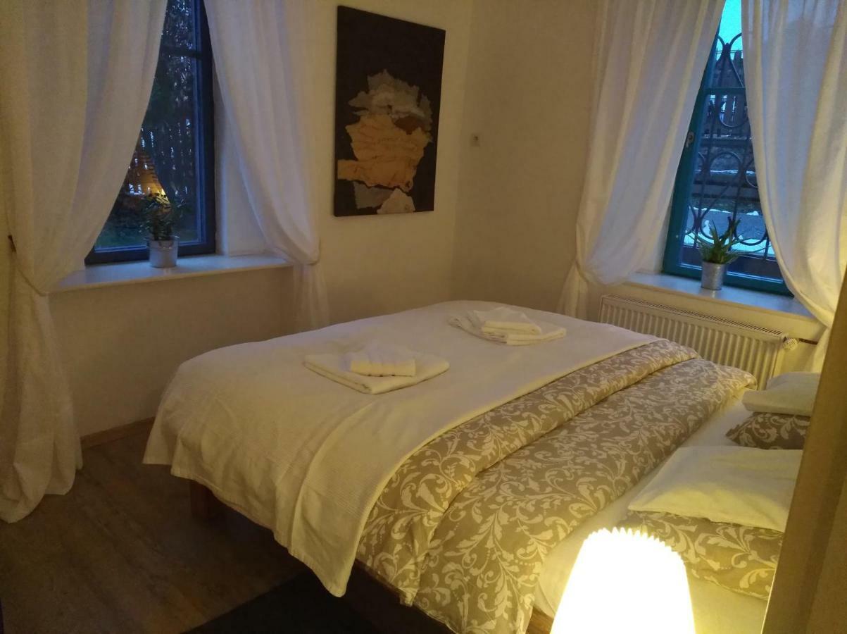 Apartmany Ruprechtov Hroznetin Exterior photo